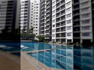 Service Residence For Sale in Suria Residence