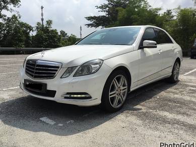 Mercedes Benz E200 200 CGI BlueEFCY AVNTGRDE(CKD) in Taman Melawati, KUL