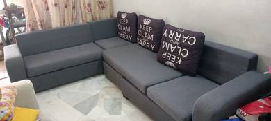 Set sofa c/w coffee table