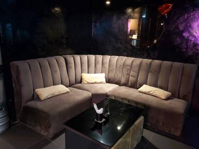 Luxury Channel-Tufted Velvet Sectional Booth Sofa