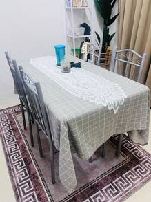 Meja makan 4 seater