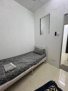 Room in Shah Alam, SGR