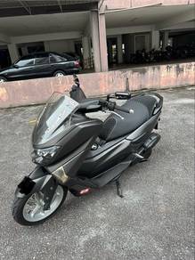 Yamaha NMAX