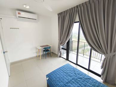 Room in Kota Kemuning, SGR