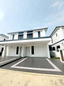 Semi-Detached House For Rent in Puncak Alam,SGR