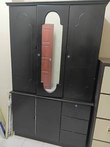 wardrobe