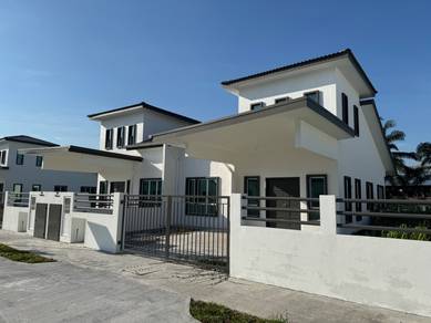 Semi-Detached House For Sale in Klang,SGR