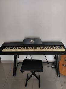 Piano PH-88 UK Academy of Music Good Condition!
