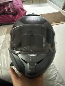 Givi Helmet X21