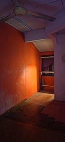 Room in Gombak, SGR