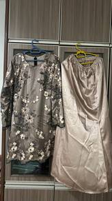 baju kurung sulam manik + kain satin