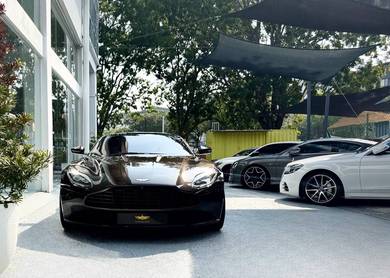 Aston Martin DB11 V12 in Glenmarie, SGR