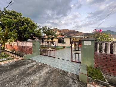 Bungalow House For Sale in Ipoh,PRK