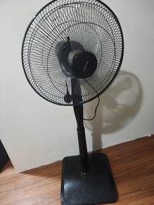 Stand fan kipas