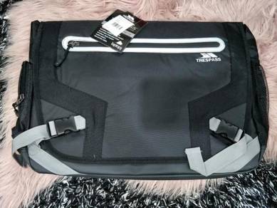 Trespass - Mackintosh Padded Laptop Bag Black
