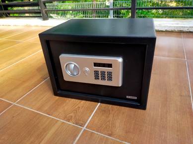 Safe Box