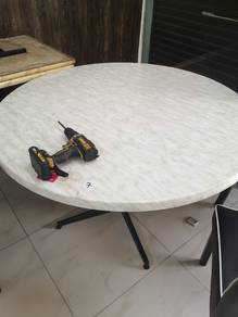 4FT White Steel Leg Round Table TB832