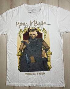 Mary J. Blige 2017 Tour Tee #BL Used