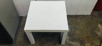 IKEA Meja Sisi Lack