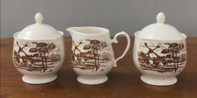 Cawan claytan sugar bowl creamer jar