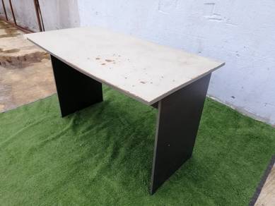 R03-C    Meja Tulis 3 Feet Writing Table