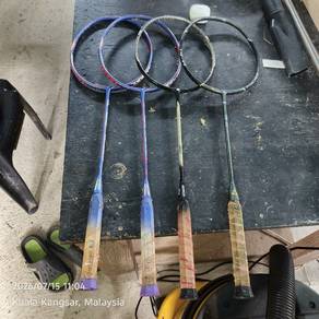 4 raket 1 harga