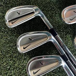 Nike VR II Pro golf irons 5-P flex R