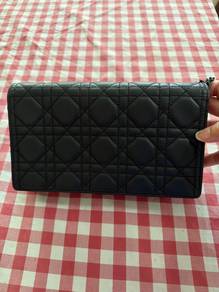 Lady Dior Wallet on Chain