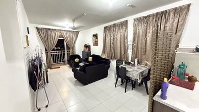 Condominium For Sale in Scott Towers @ Larkin JB