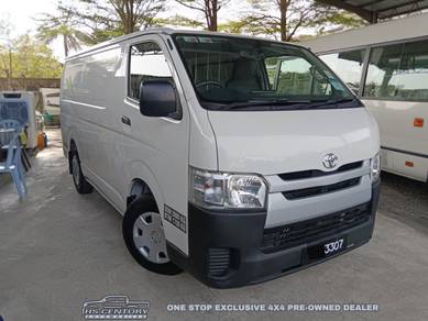 Toyota Hiace in Klang, SGR