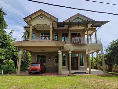Bungalow House For Sale in Marang,TRG