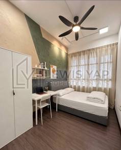 Room in Sentul, KUL
