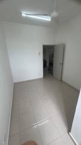 Room in Cheng, MLK
