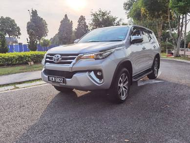 Toyota Fortuner VRZ 4X4 in Melaka Tengah, MLK