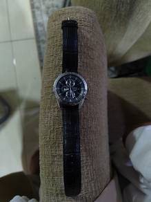 seiko chronograph watch
