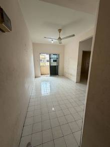 Apartment For Sale in Vista Ilmu