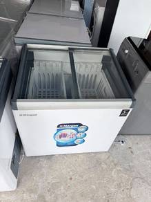 freezer 256liter carmine 
