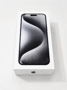 iPhone 15 256GB (Sealed)