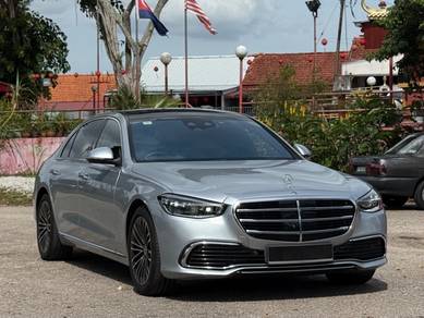 Mercedes Benz S580 580e 4 MATIC LONG AMG LINE in Johor Bahru, JHR