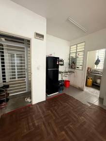 Apartment For Sale in Pangsapuri Flora Damai
