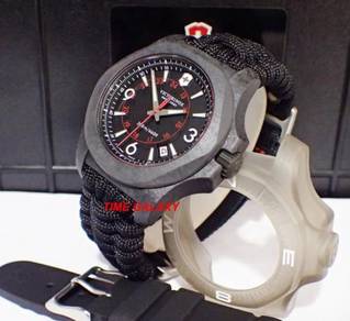 Victorinox Swiss Army V241776 Men's Inox Carbon