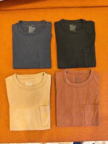 4 pcs thick cotton Muji tops XS size (USED)