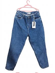 Brand New Zara Mom Fit Denim Jeans Pants