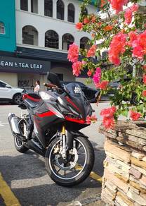 Honda CBR150R