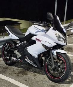 Kawasaki ER-6f