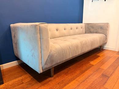 Tuxedo sofa for 3 seater