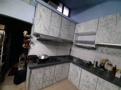 Kitchen cabinet solid wood door kitchen sink