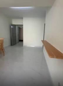 Apartment For Rent in Chin Woo Court