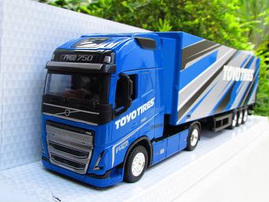 Bburago 1-43 VOLVO Container Trailer Truck (Blue)