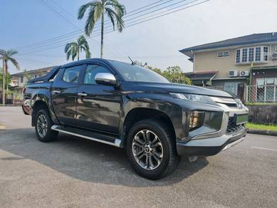 Mitsubishi Triton VGT PREMIUM in Kuching, SWK